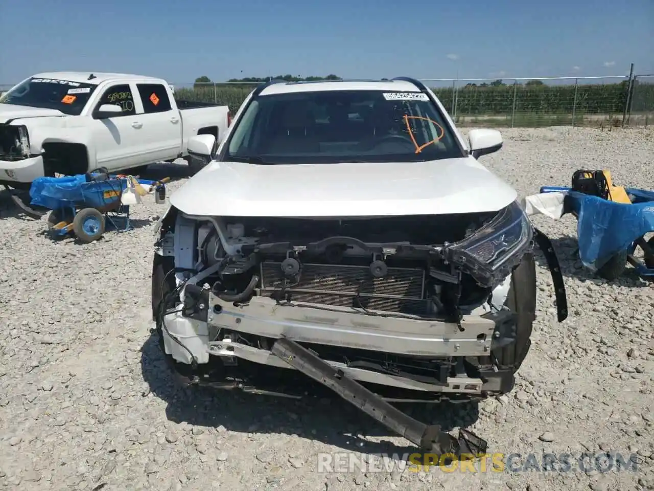 9 Photograph of a damaged car 2T3RWRFV2LW077711 TOYOTA RAV4 2020