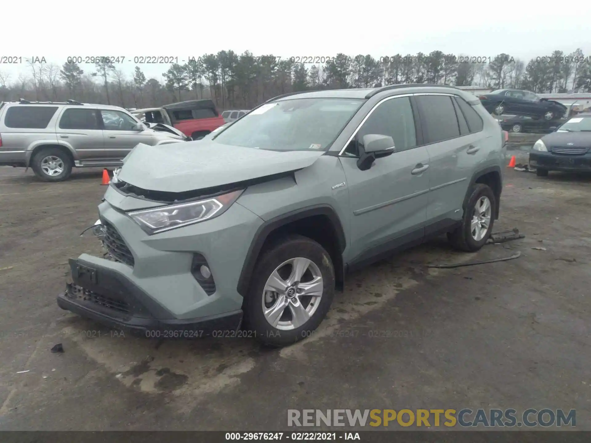 2 Photograph of a damaged car 2T3RWRFV2LW083587 TOYOTA RAV4 2020