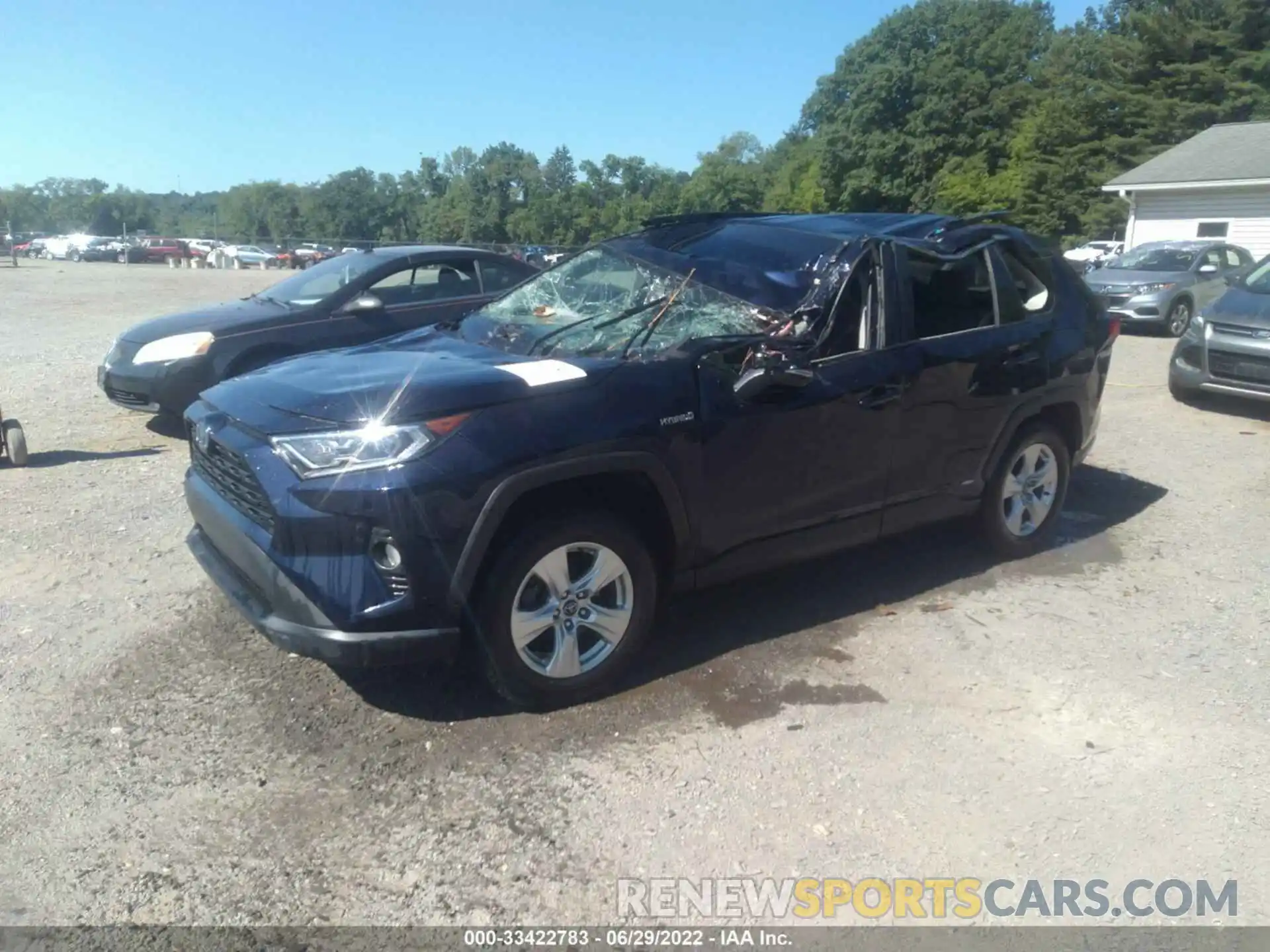 2 Photograph of a damaged car 2T3RWRFV2LW090989 TOYOTA RAV4 2020