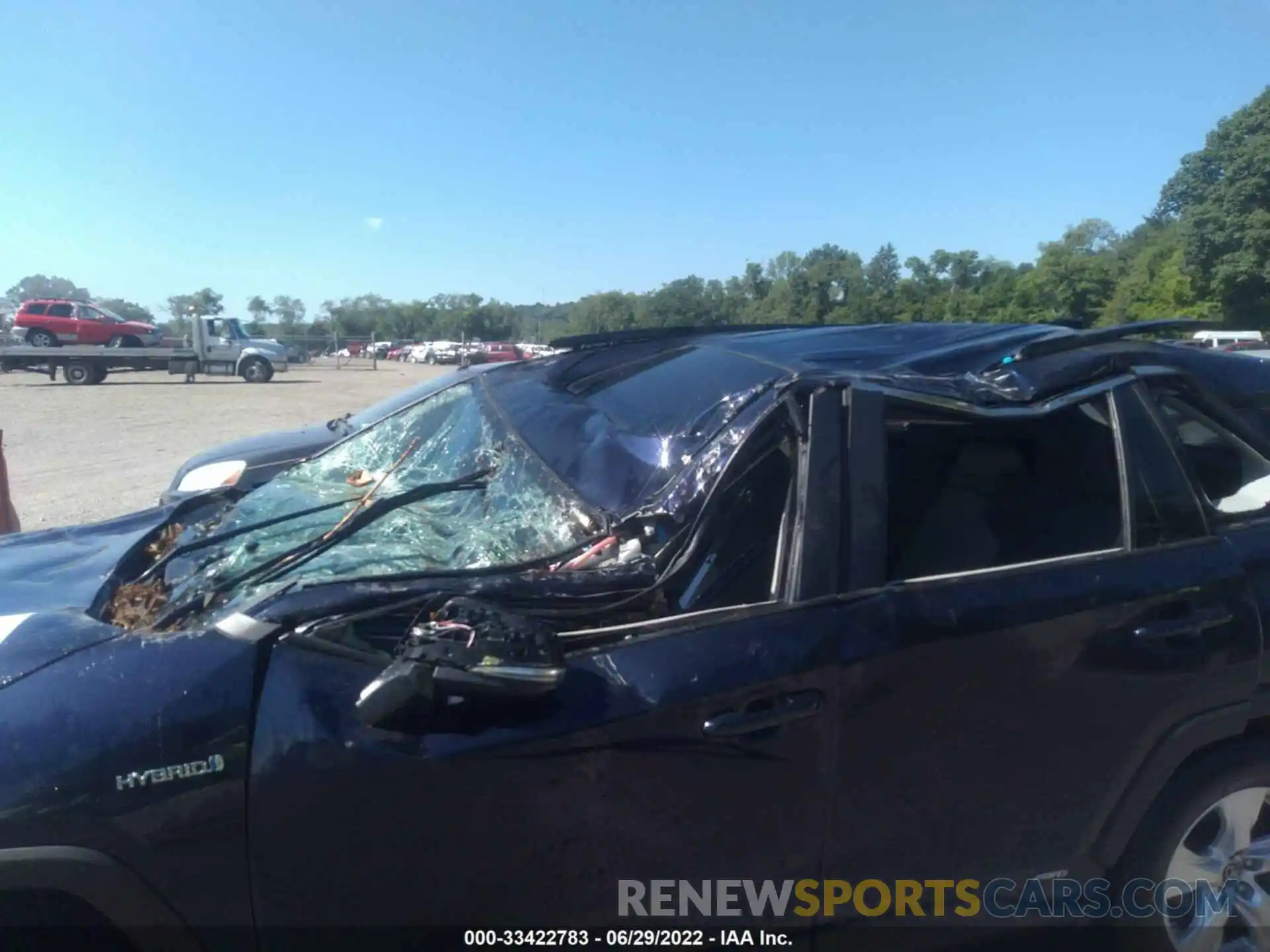 6 Photograph of a damaged car 2T3RWRFV2LW090989 TOYOTA RAV4 2020