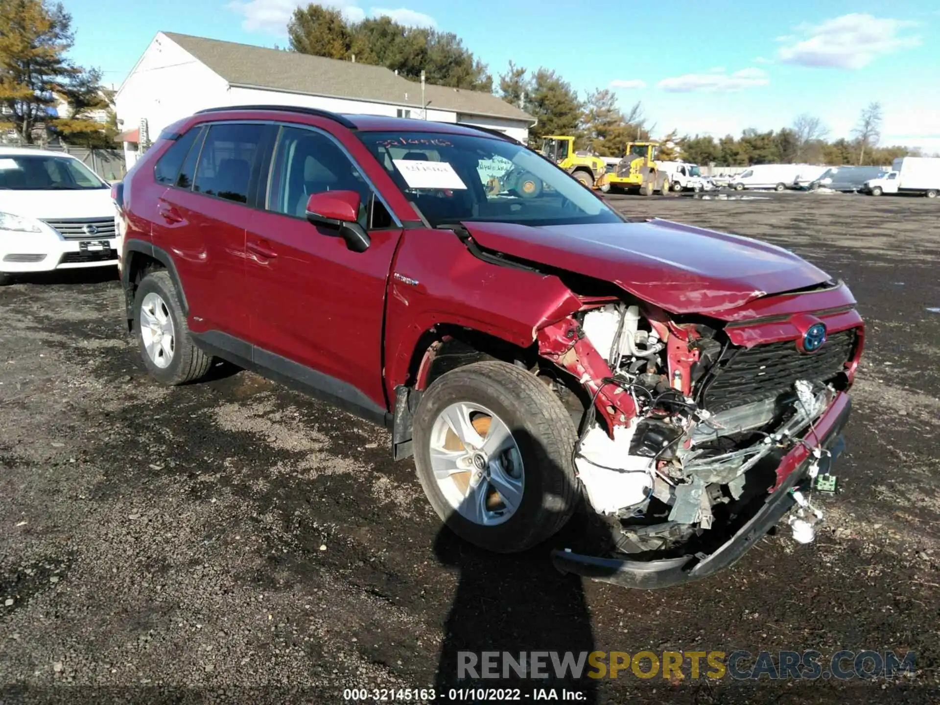 1 Photograph of a damaged car 2T3RWRFV3LW048220 TOYOTA RAV4 2020