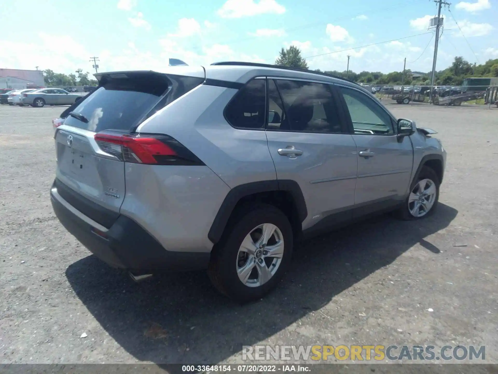 4 Photograph of a damaged car 2T3RWRFV3LW079810 TOYOTA RAV4 2020