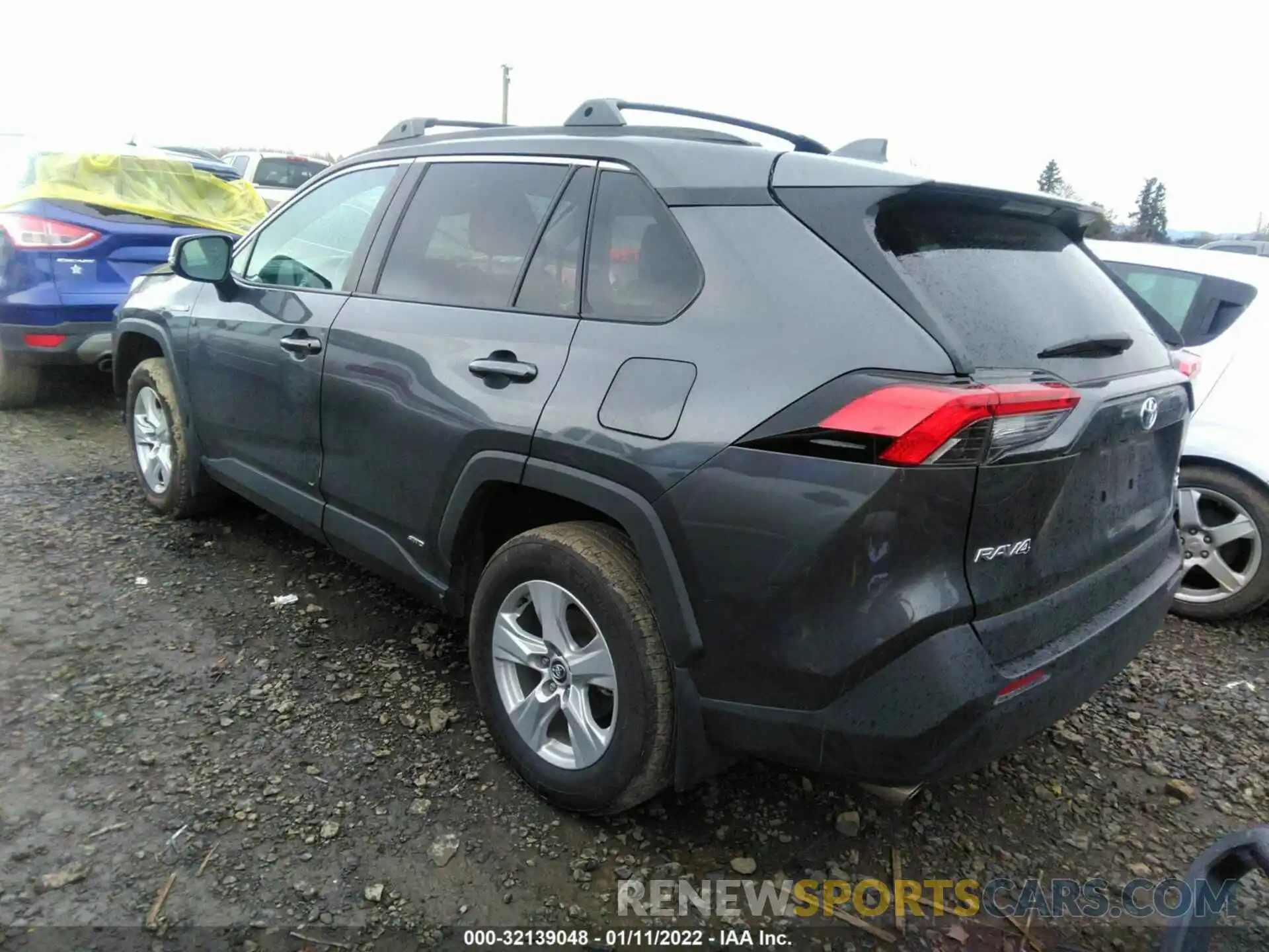 3 Фотография поврежденного автомобиля 2T3RWRFV3LW091732 TOYOTA RAV4 2020