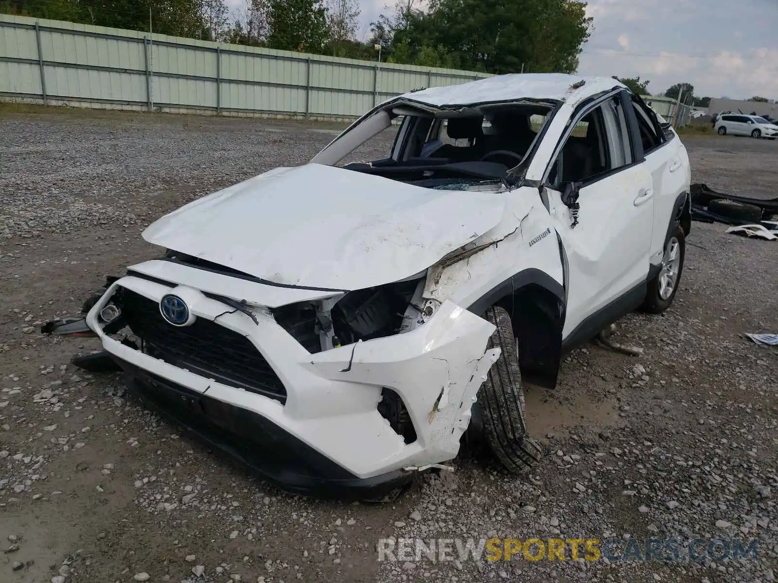 2 Photograph of a damaged car 2T3RWRFV4LW064717 TOYOTA RAV4 2020