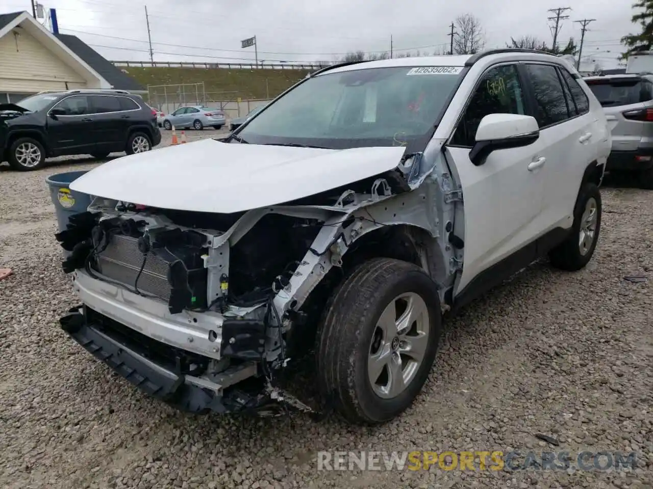 2 Photograph of a damaged car 2T3RWRFV4LW065656 TOYOTA RAV4 2020