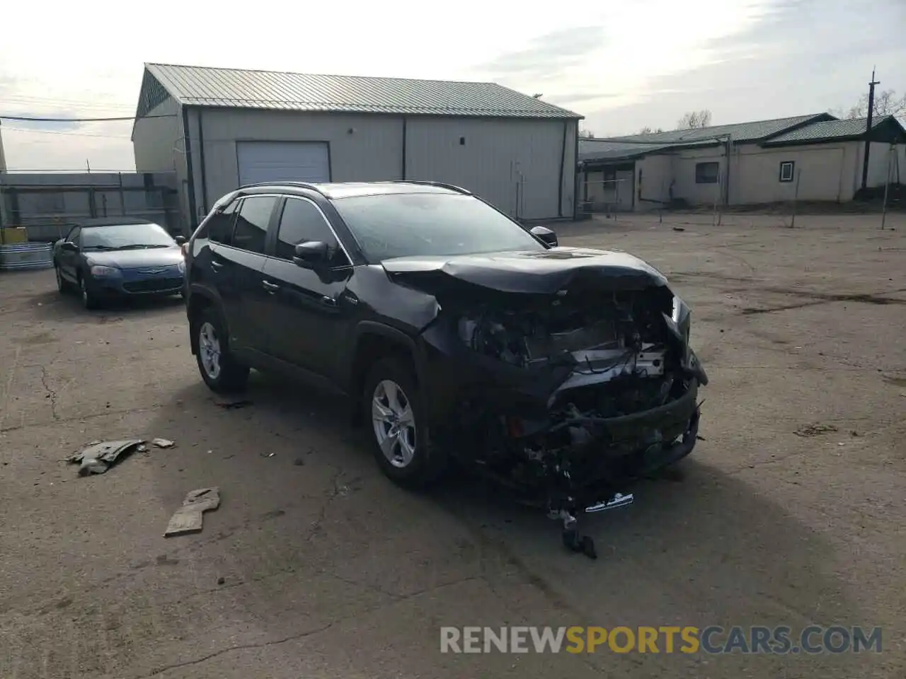 1 Photograph of a damaged car 2T3RWRFV4LW069559 TOYOTA RAV4 2020