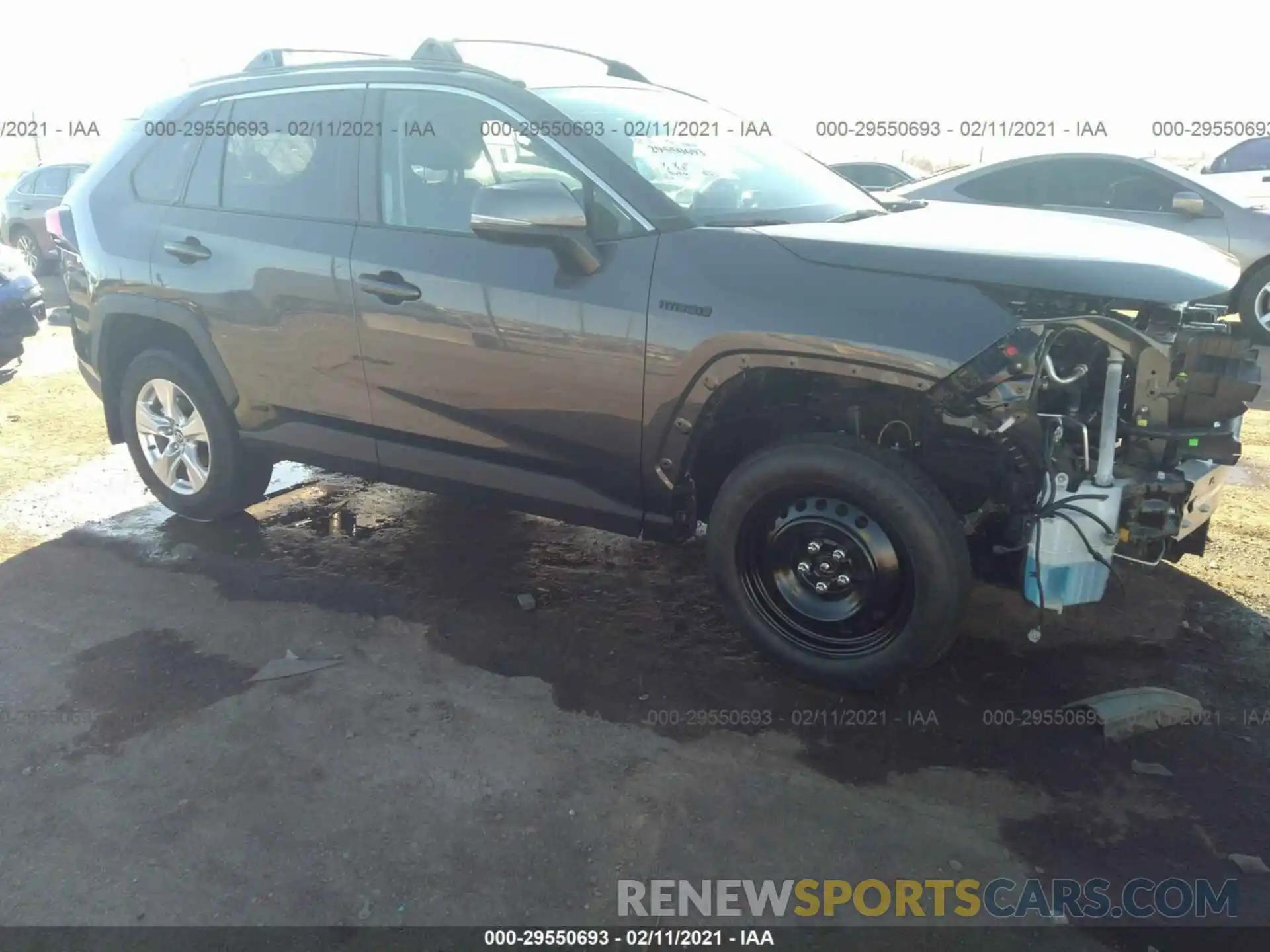 1 Фотография поврежденного автомобиля 2T3RWRFV4LW071845 TOYOTA RAV4 2020