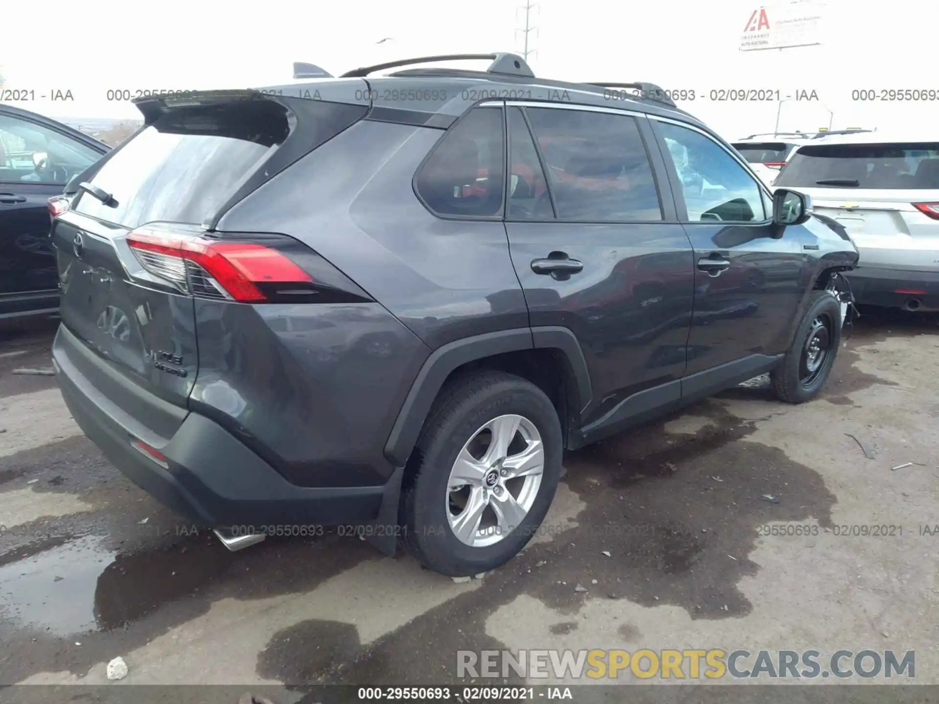 4 Photograph of a damaged car 2T3RWRFV4LW071845 TOYOTA RAV4 2020