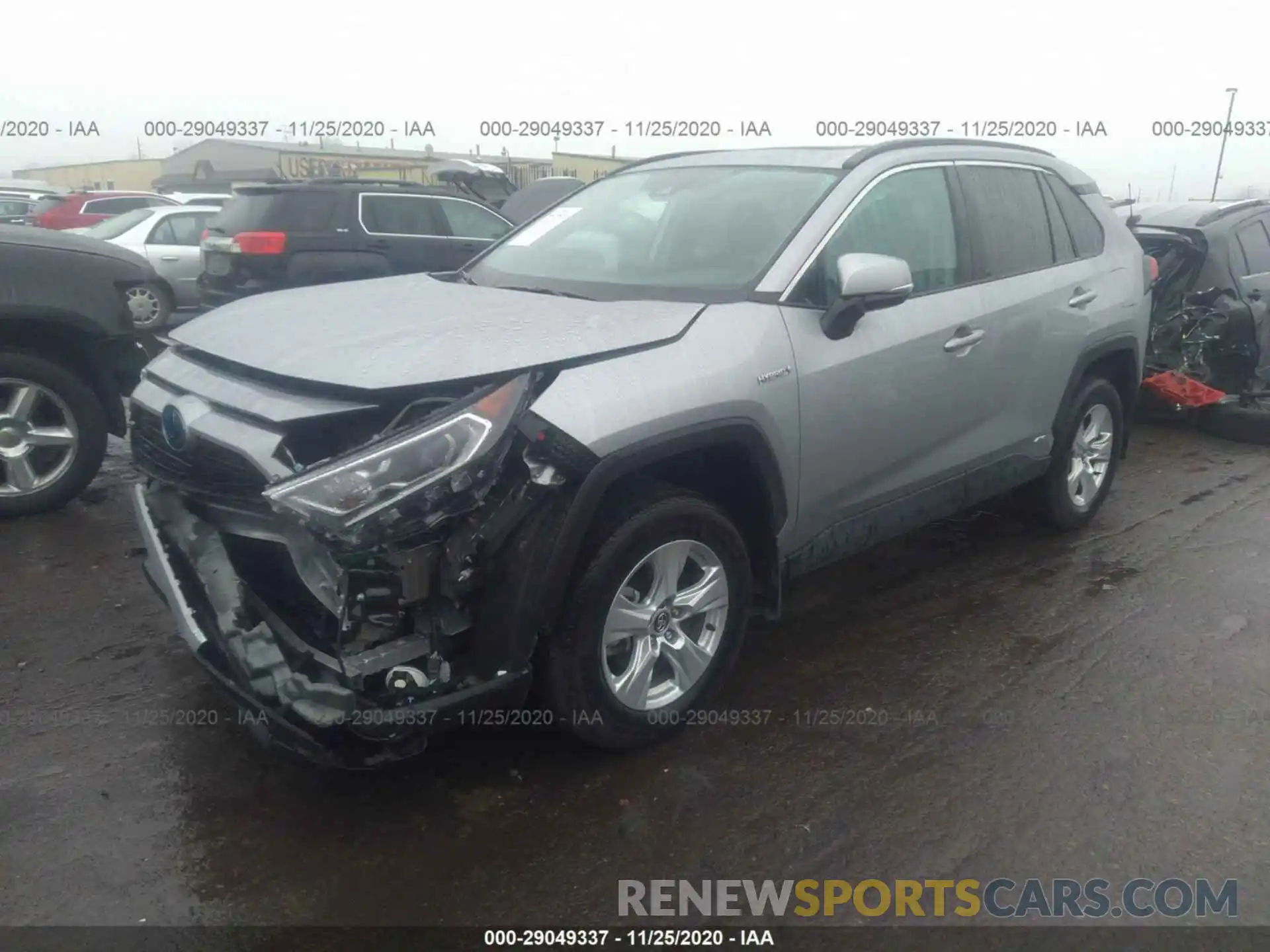 2 Photograph of a damaged car 2T3RWRFV4LW076589 TOYOTA RAV4 2020