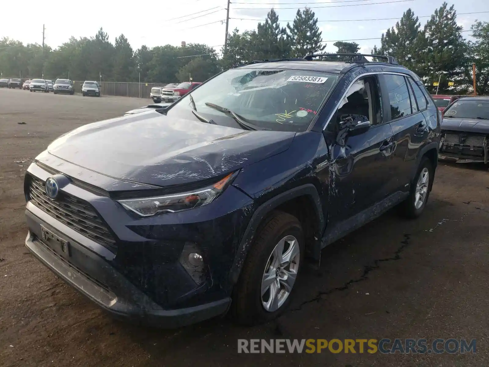 2 Photograph of a damaged car 2T3RWRFV4LW082053 TOYOTA RAV4 2020