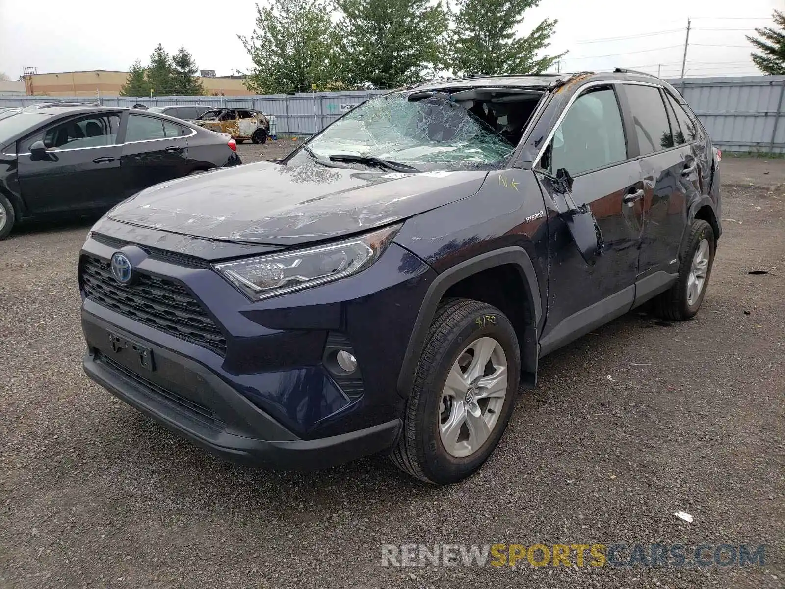 2 Photograph of a damaged car 2T3RWRFV4LW092310 TOYOTA RAV4 2020