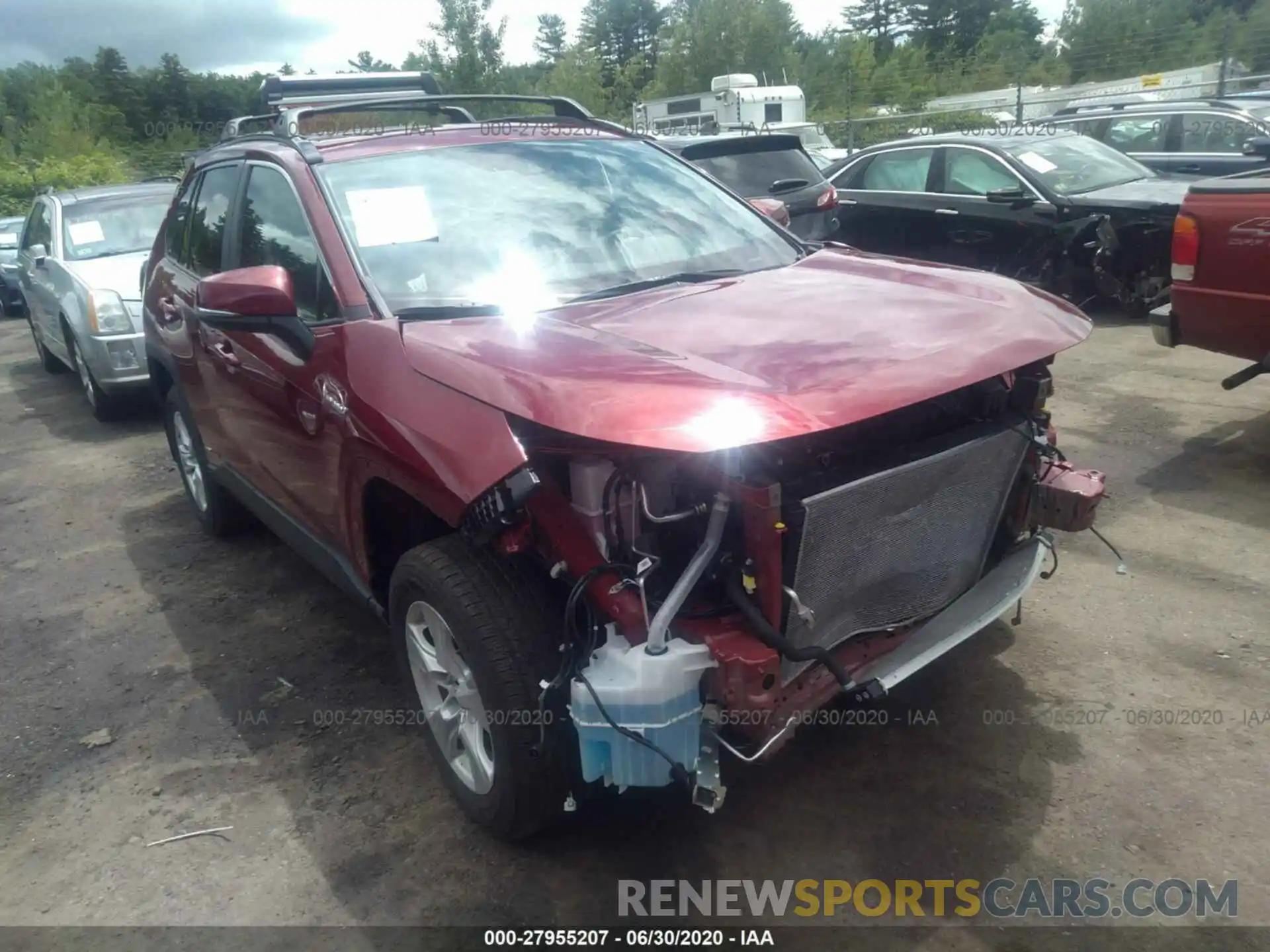 1 Photograph of a damaged car 2T3RWRFV5LW049823 TOYOTA RAV4 2020