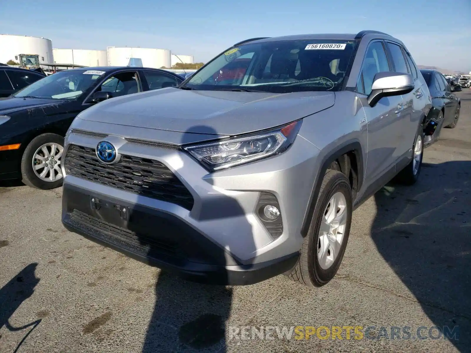 2 Photograph of a damaged car 2T3RWRFV5LW055203 TOYOTA RAV4 2020