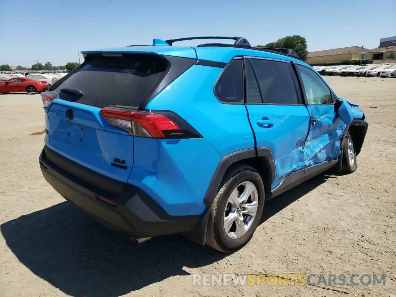 4 Photograph of a damaged car 2T3RWRFV5LW061857 TOYOTA RAV4 2020