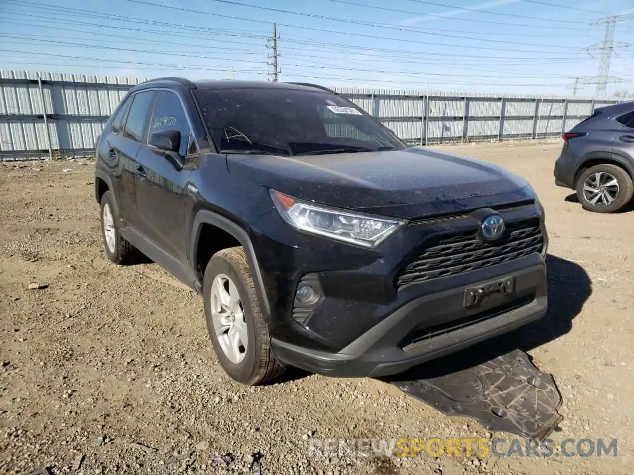 1 Photograph of a damaged car 2T3RWRFV5LW091294 TOYOTA RAV4 2020