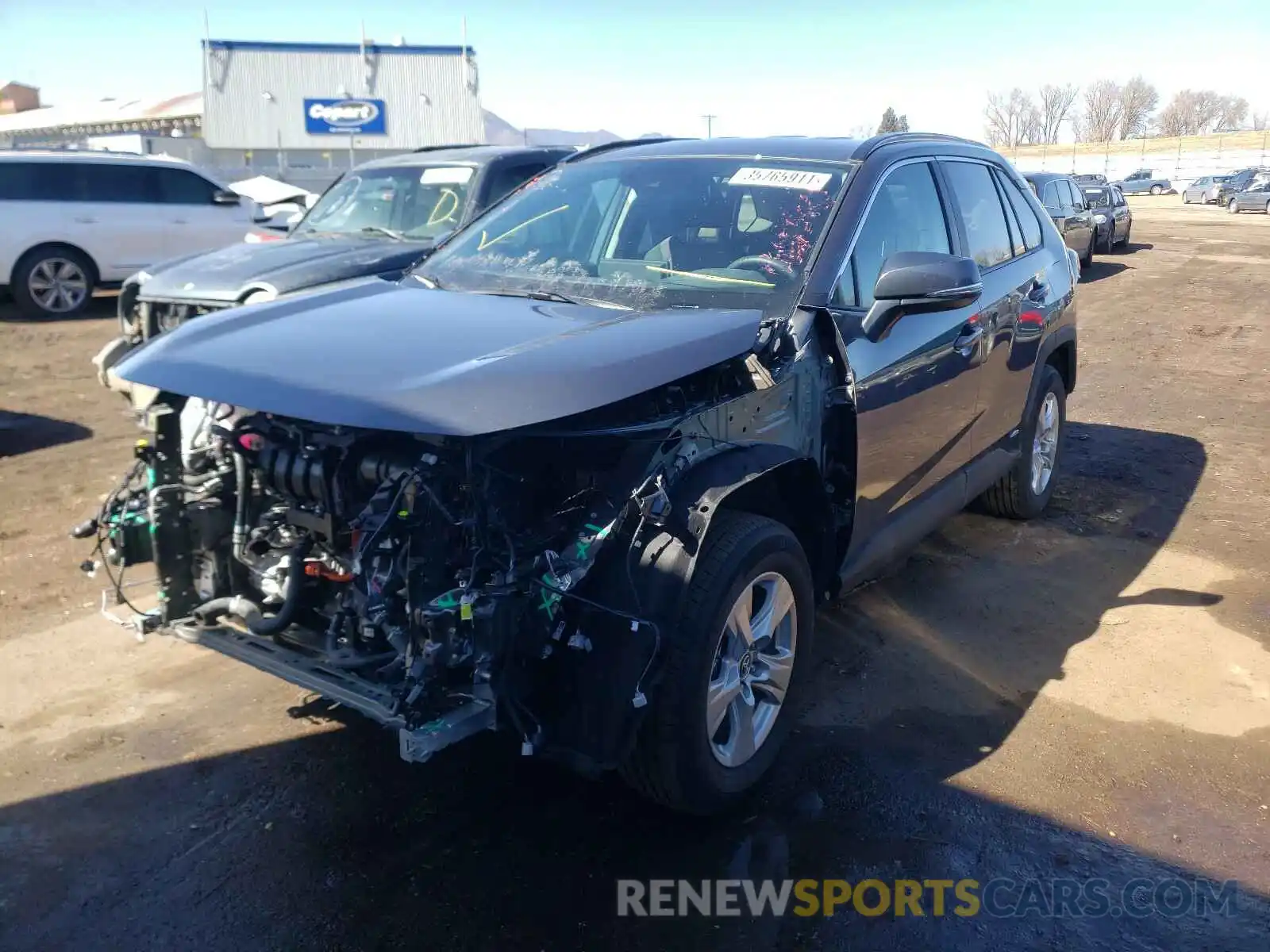 2 Photograph of a damaged car 2T3RWRFV5LW099976 TOYOTA RAV4 2020