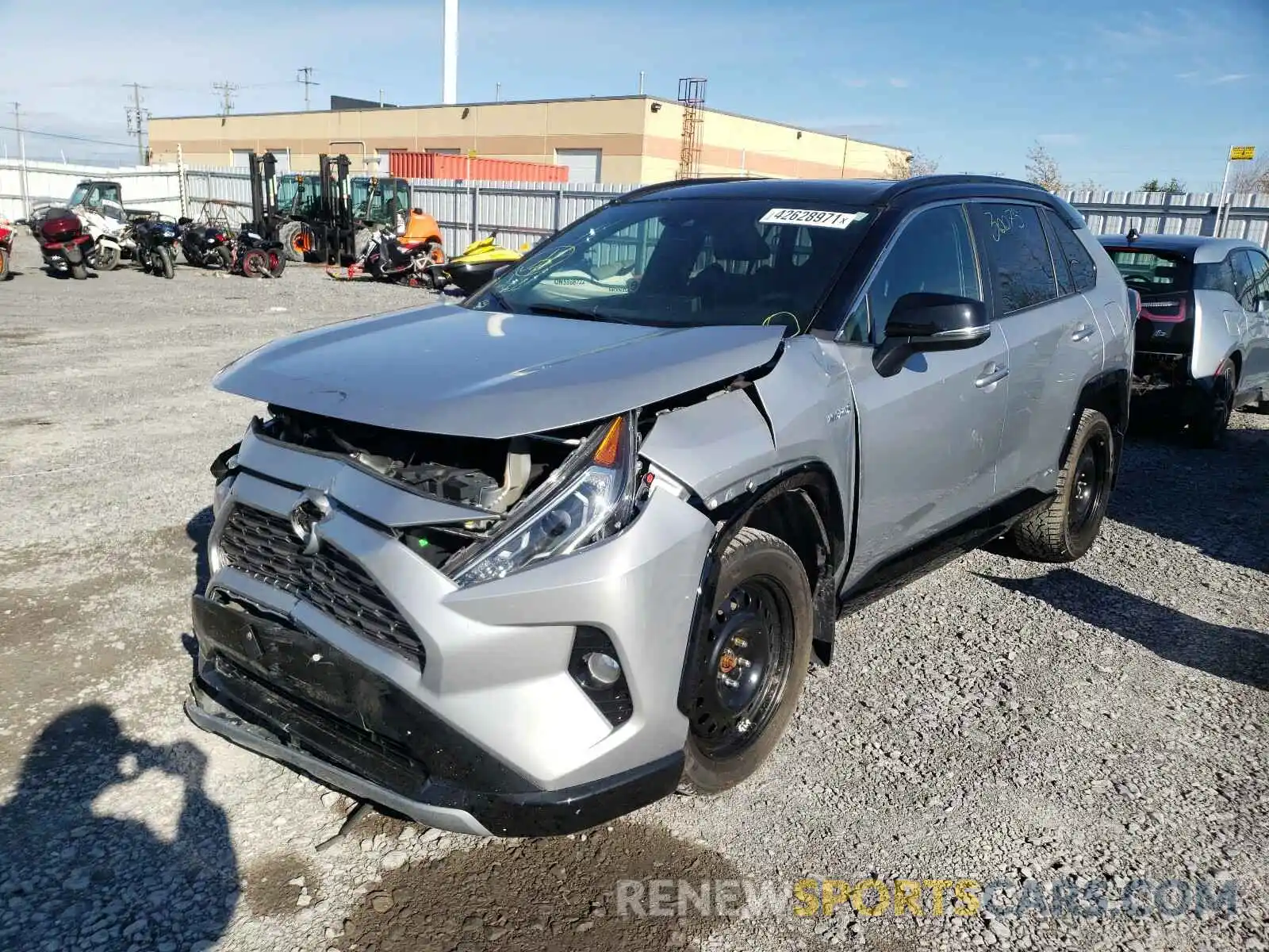 2 Photograph of a damaged car 2T3RWRFV6LW048356 TOYOTA RAV4 2020