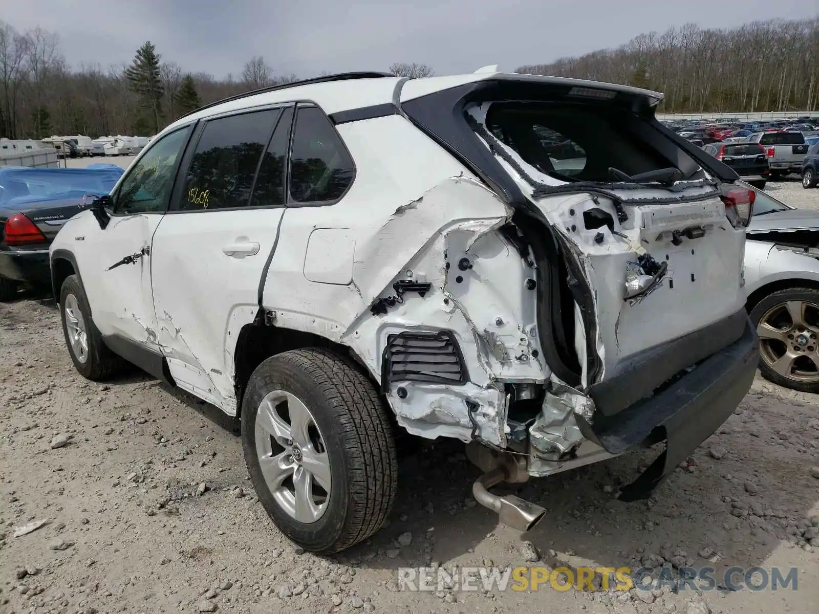 3 Фотография поврежденного автомобиля 2T3RWRFV6LW058353 TOYOTA RAV4 2020