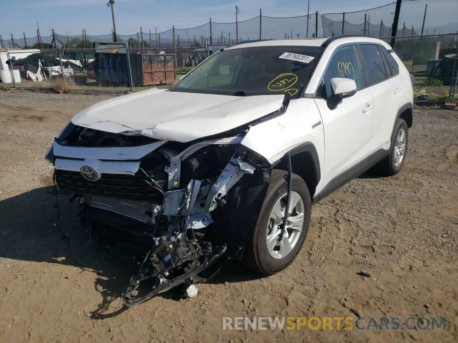 2 Photograph of a damaged car 2T3RWRFV6LW074214 TOYOTA RAV4 2020