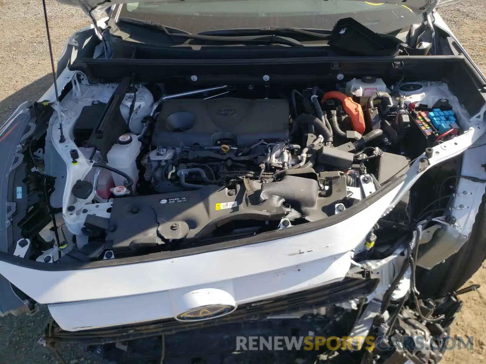 7 Photograph of a damaged car 2T3RWRFV6LW074214 TOYOTA RAV4 2020