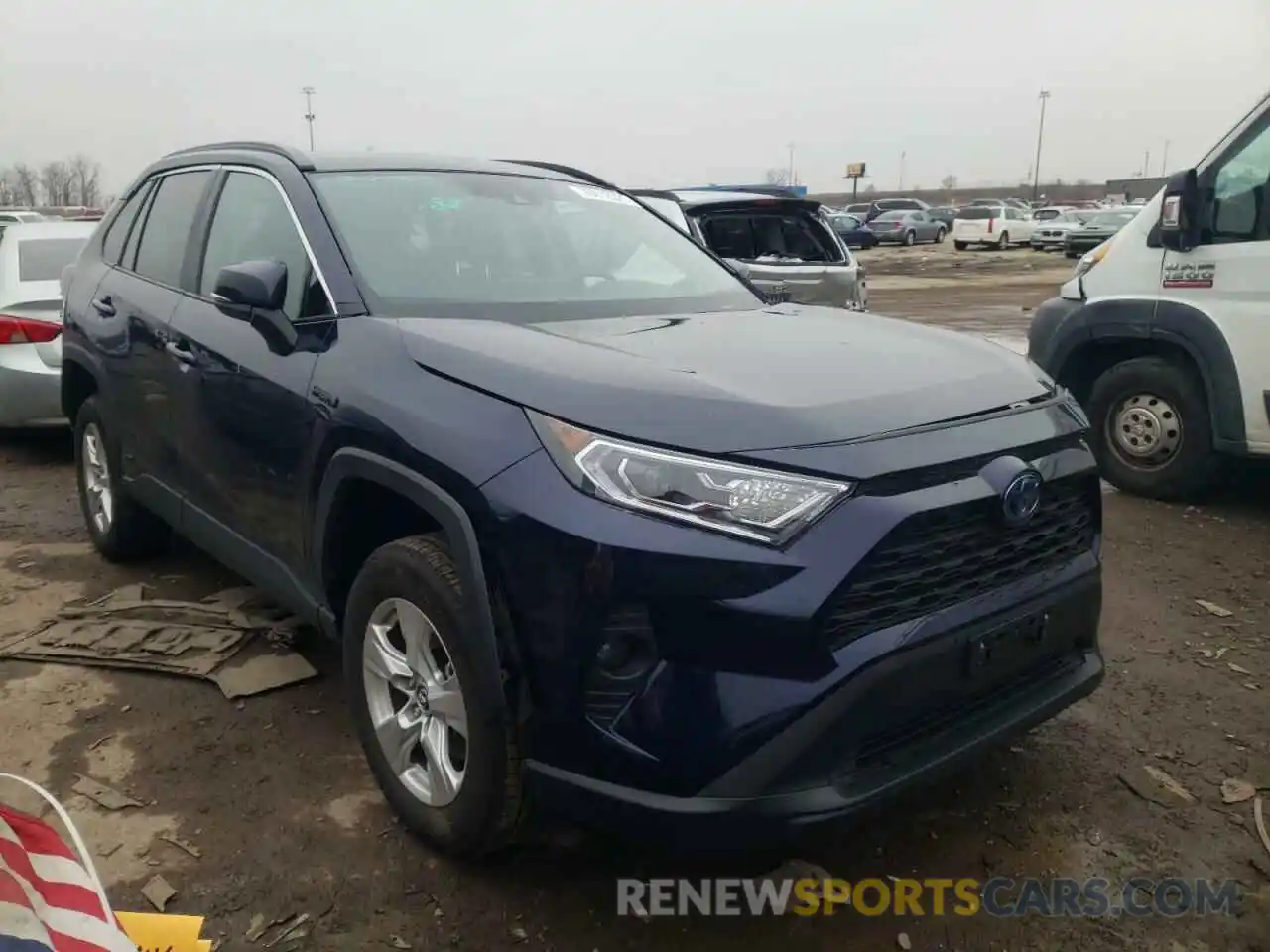 1 Photograph of a damaged car 2T3RWRFV6LW074908 TOYOTA RAV4 2020