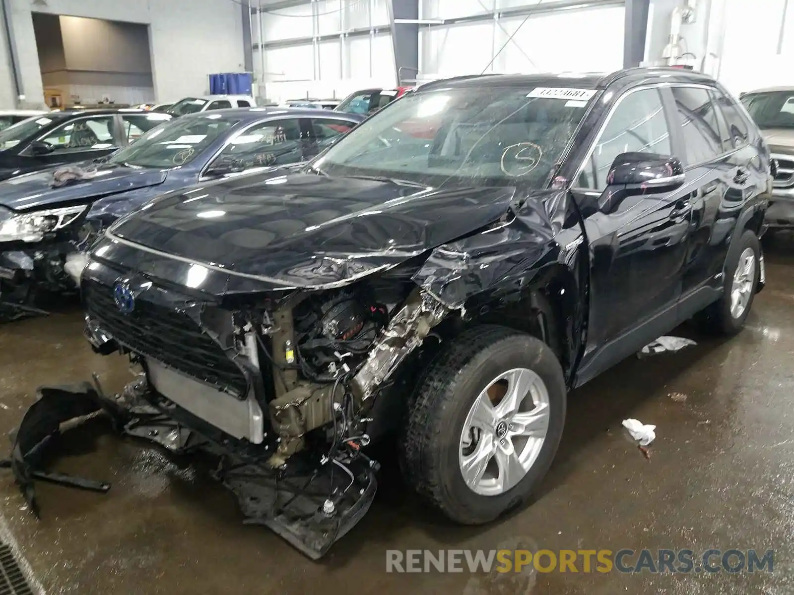 2 Photograph of a damaged car 2T3RWRFV7LW050939 TOYOTA RAV4 2020