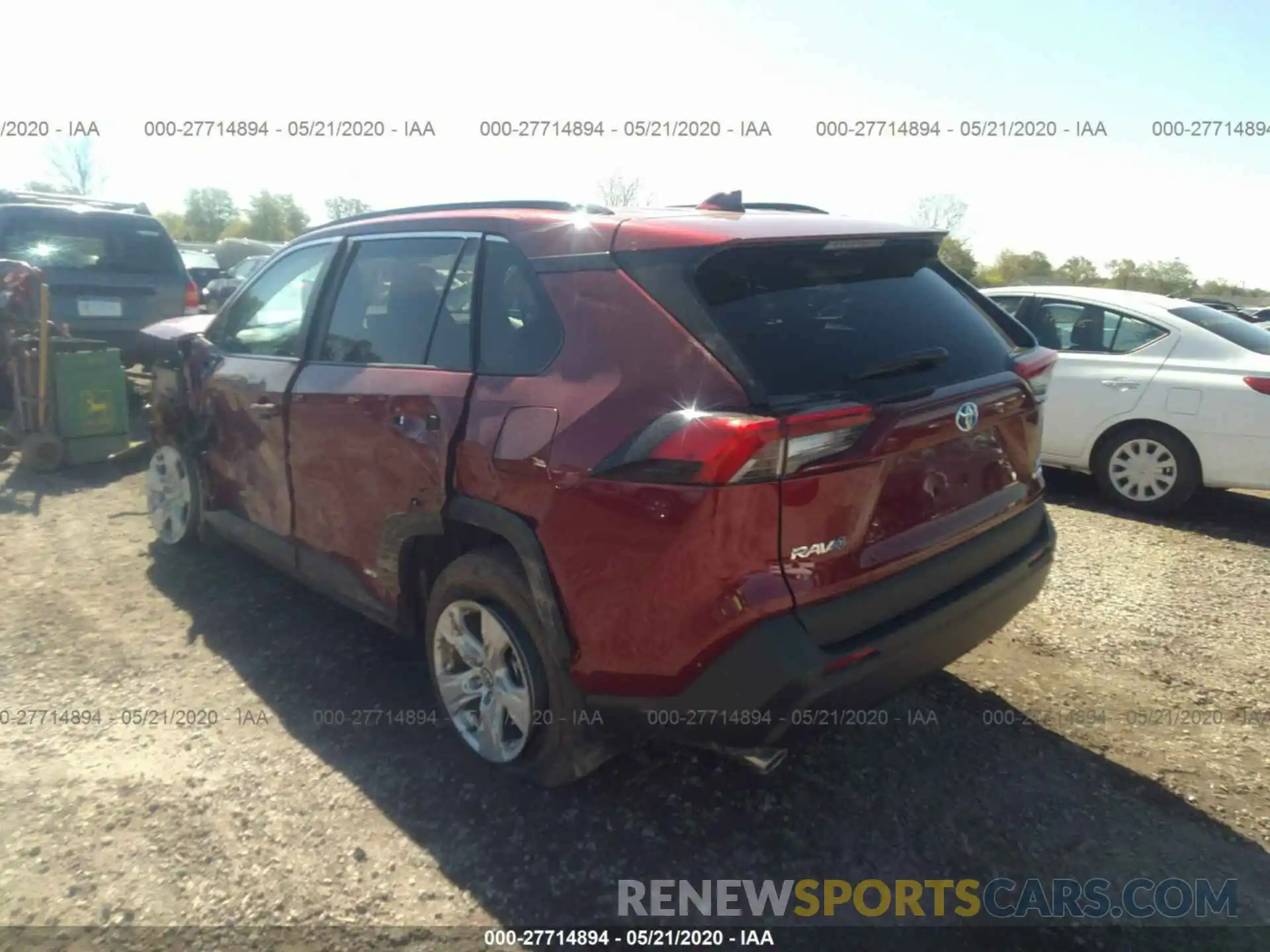 3 Photograph of a damaged car 2T3RWRFV7LW053078 TOYOTA RAV4 2020