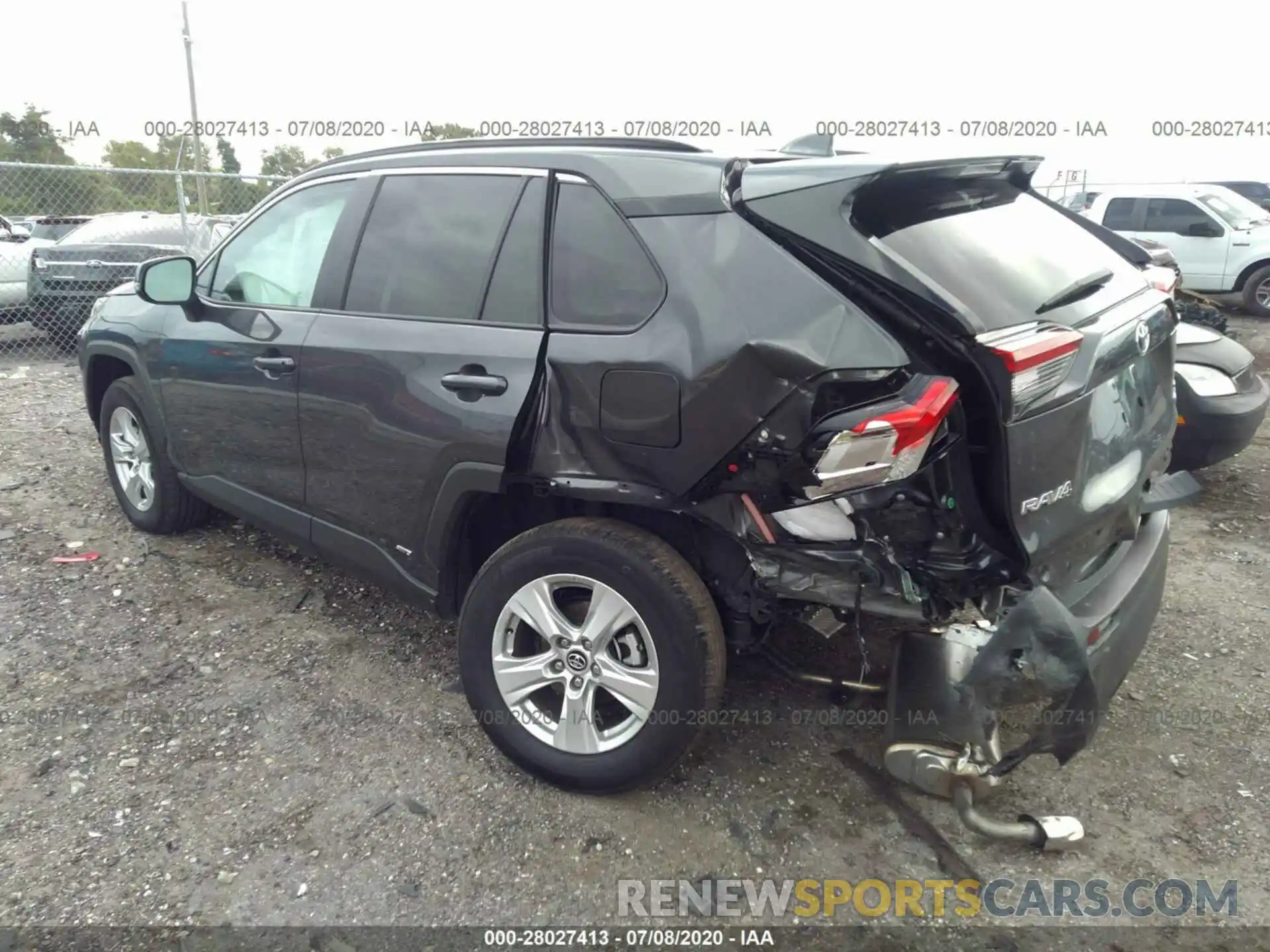 3 Фотография поврежденного автомобиля 2T3RWRFV7LW069765 TOYOTA RAV4 2020