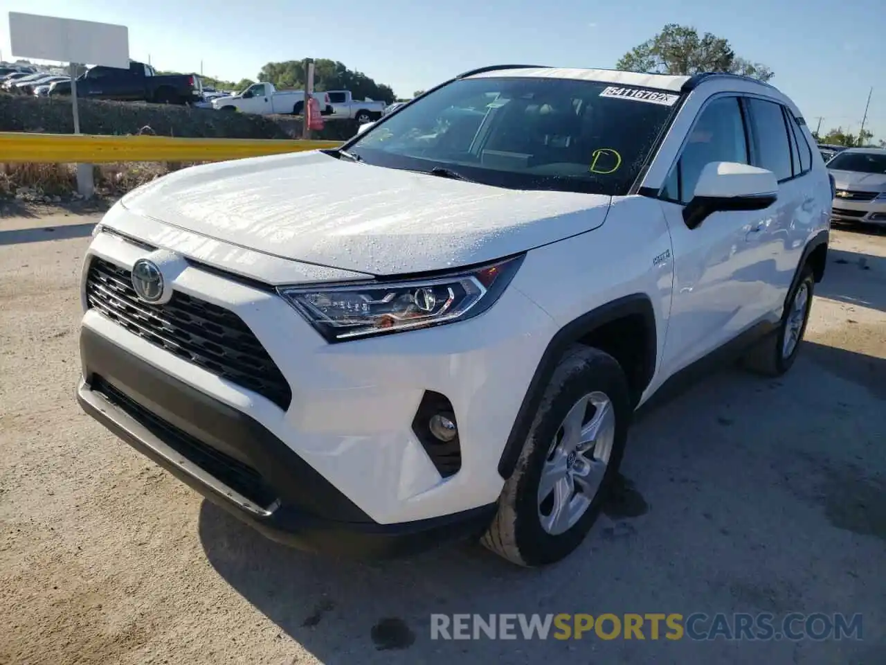 2 Photograph of a damaged car 2T3RWRFV7LW077221 TOYOTA RAV4 2020