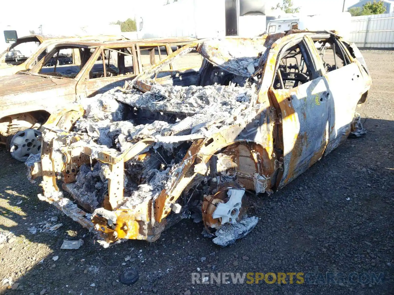 2 Photograph of a damaged car 2T3RWRFV7LW098926 TOYOTA RAV4 2020