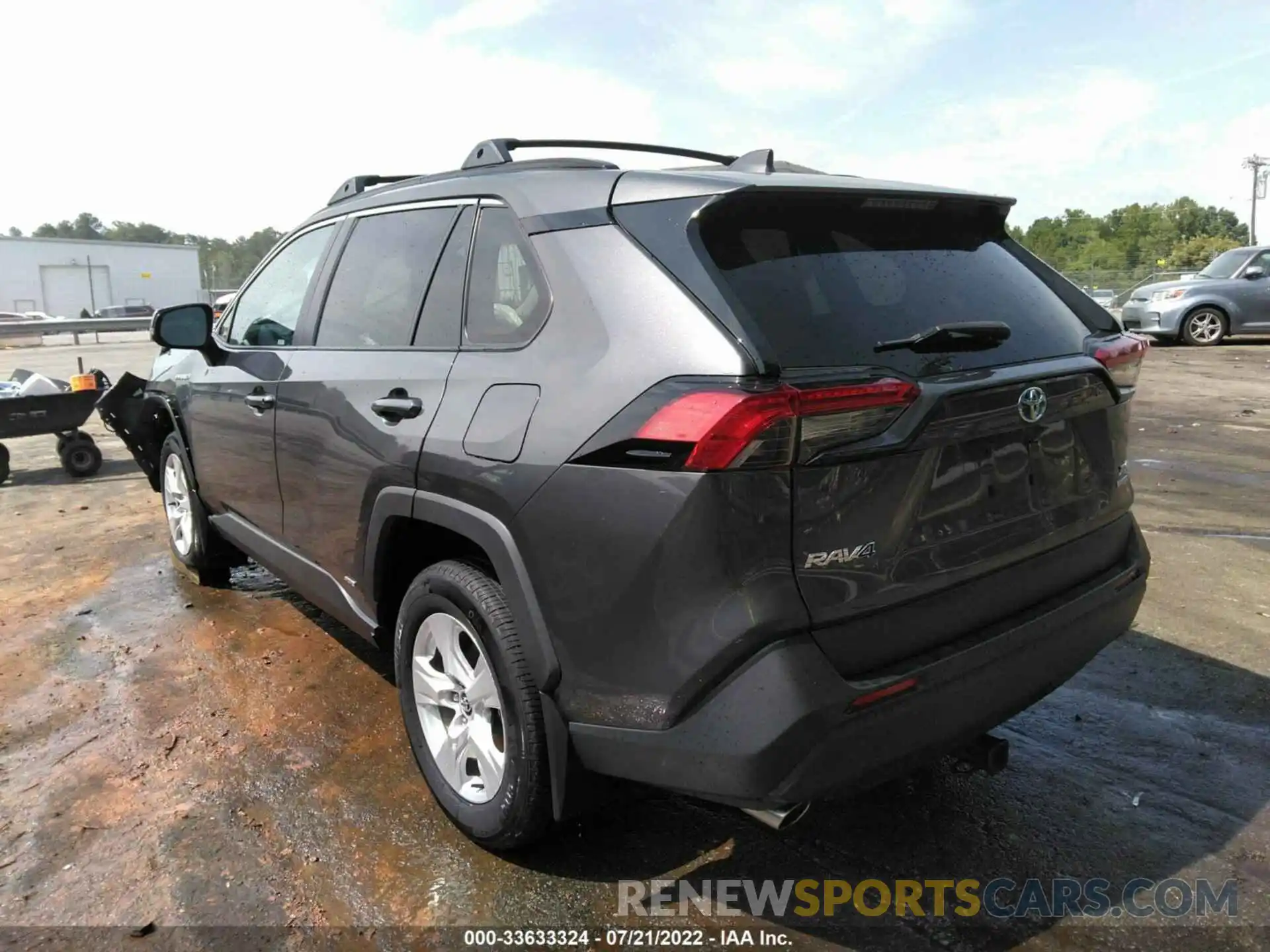 3 Photograph of a damaged car 2T3RWRFV8LW086039 TOYOTA RAV4 2020