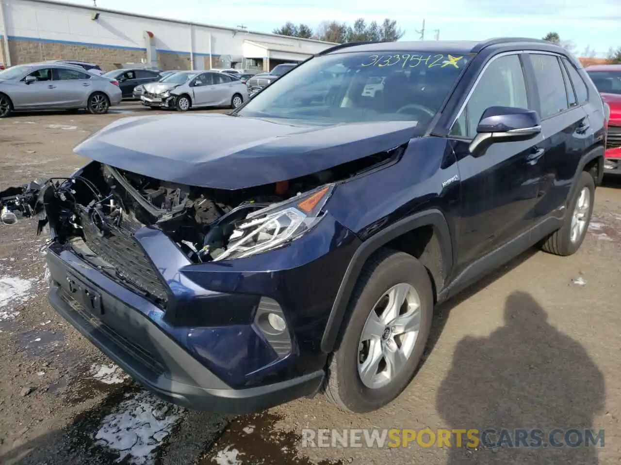 2 Photograph of a damaged car 2T3RWRFV8LW094660 TOYOTA RAV4 2020