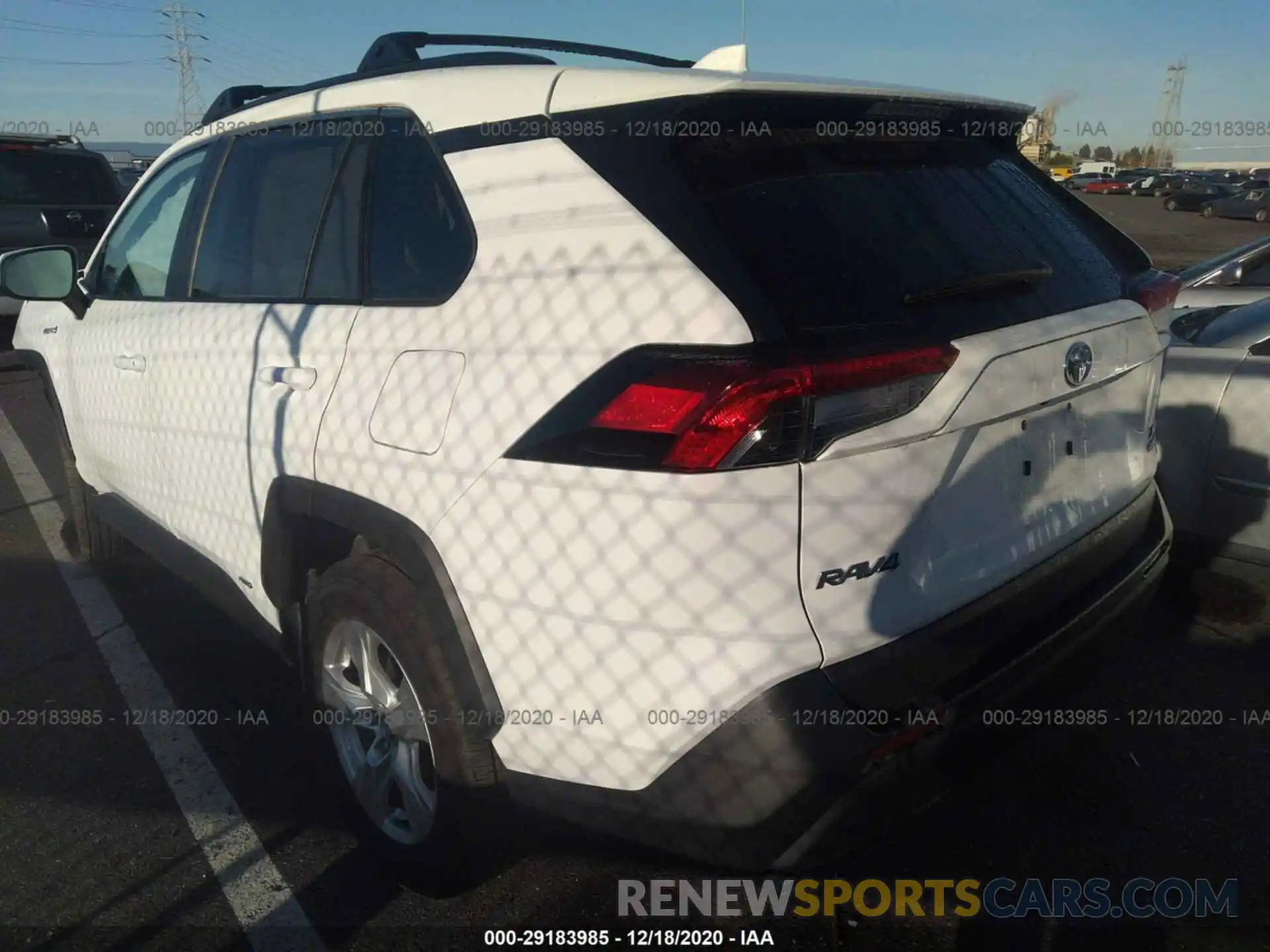 3 Photograph of a damaged car 2T3RWRFV9LW056127 TOYOTA RAV4 2020