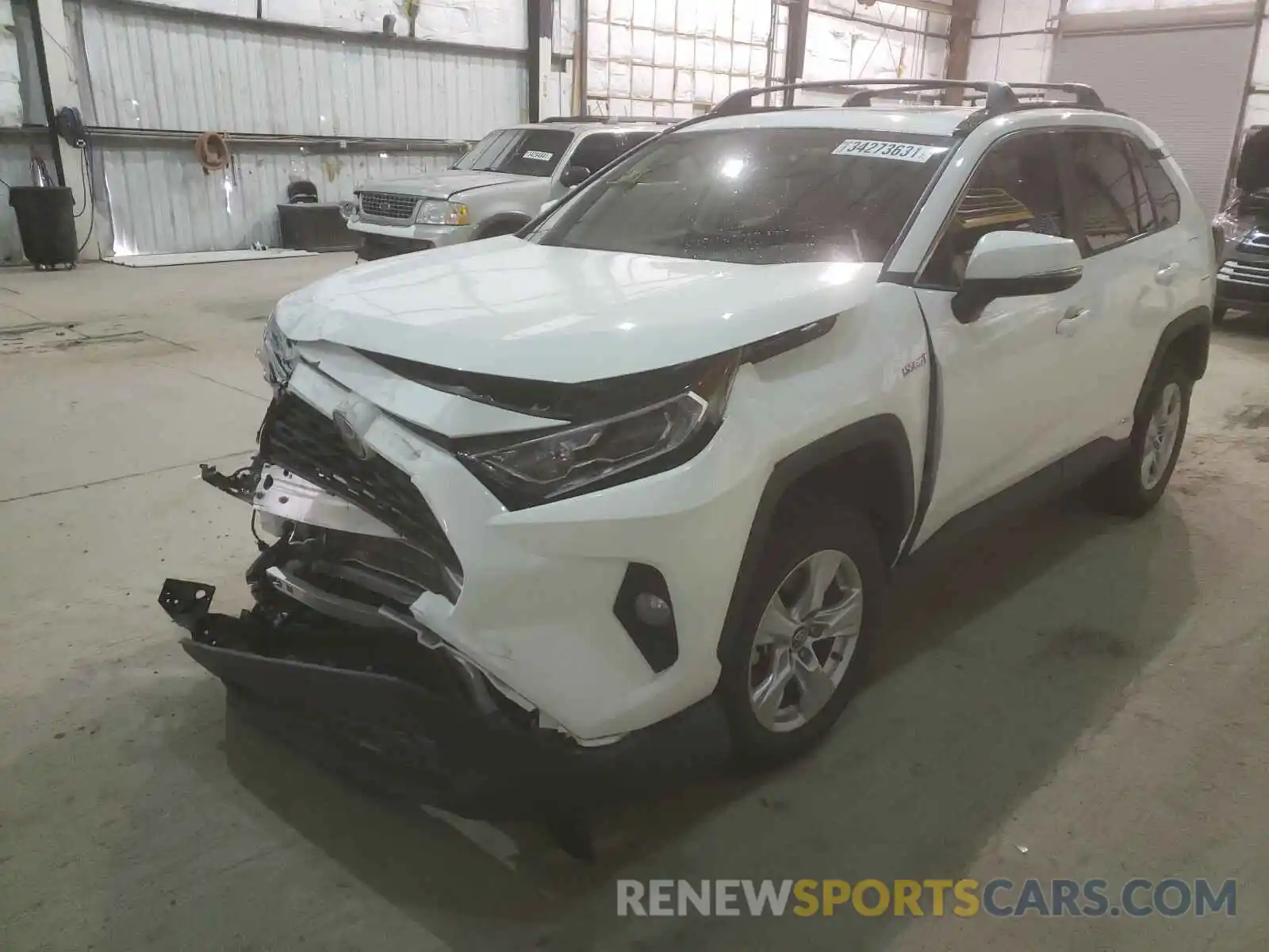 2 Photograph of a damaged car 2T3RWRFV9LW071792 TOYOTA RAV4 2020