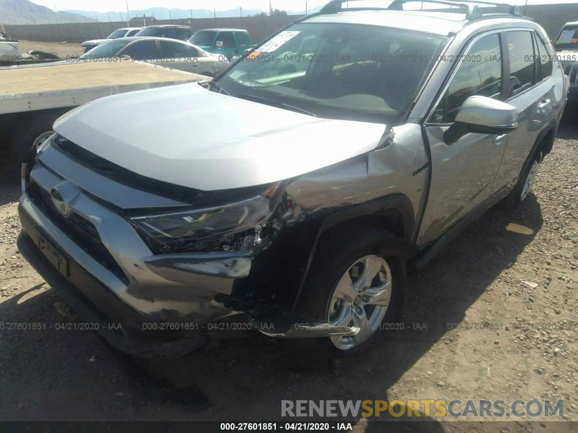 6 Photograph of a damaged car 2T3RWRFV9LW072151 TOYOTA RAV4 2020