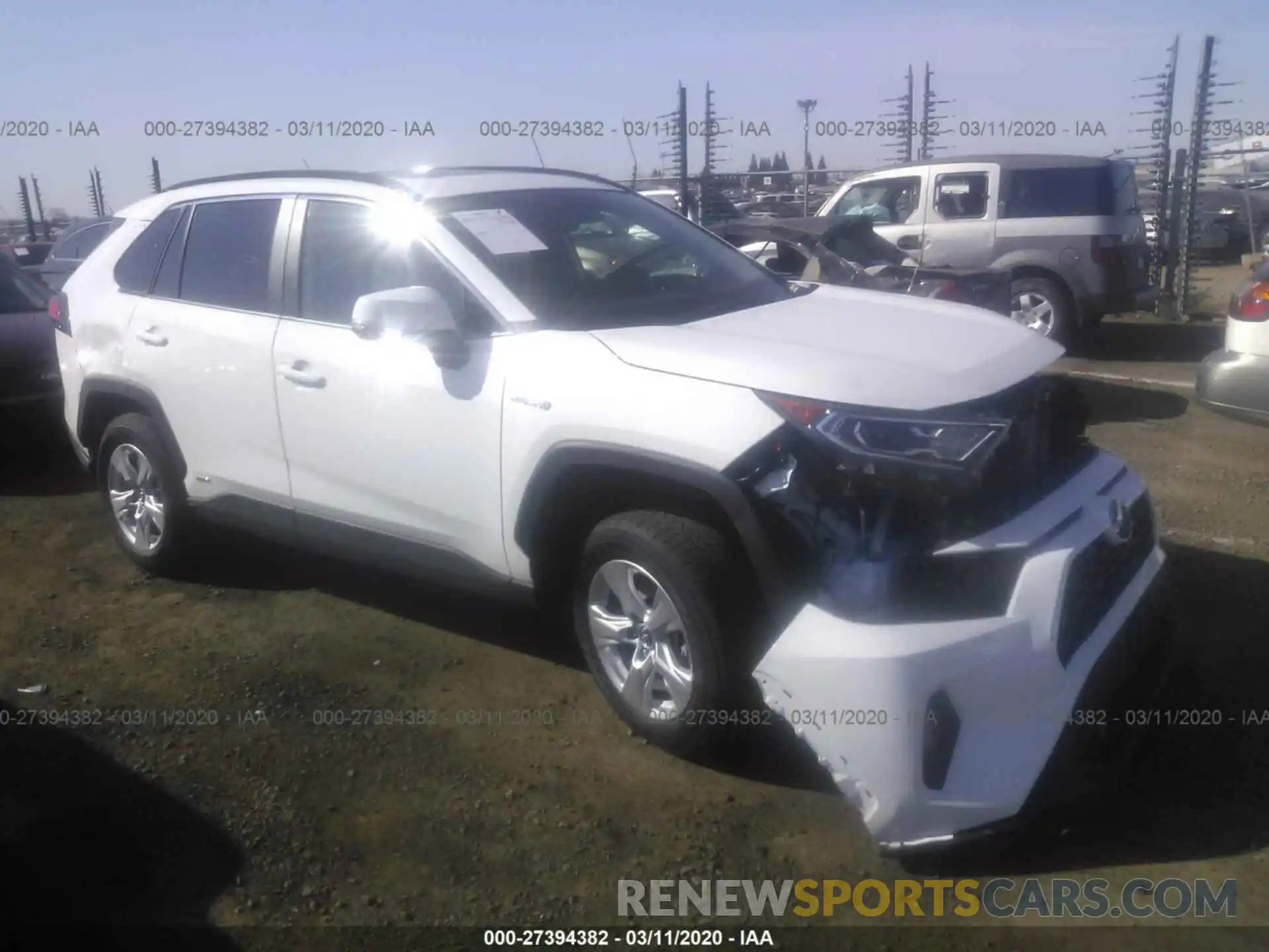 1 Photograph of a damaged car 2T3RWRFVXLW054824 TOYOTA RAV4 2020