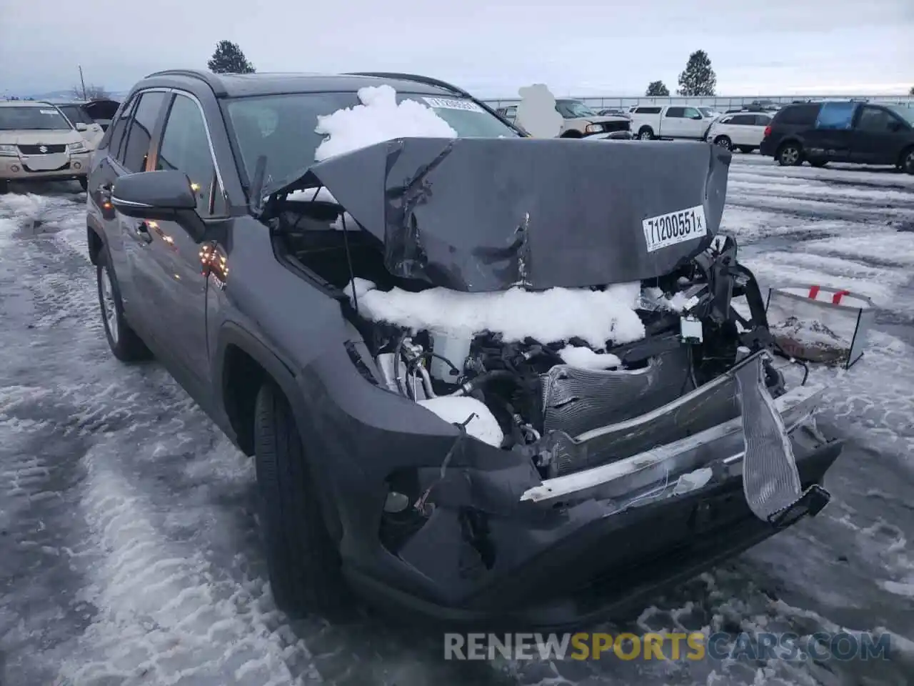 1 Photograph of a damaged car 2T3RWRFVXLW055164 TOYOTA RAV4 2020