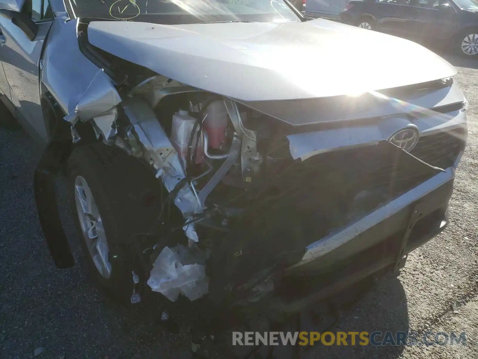 9 Photograph of a damaged car 2T3RWRFVXLW055309 TOYOTA RAV4 2020