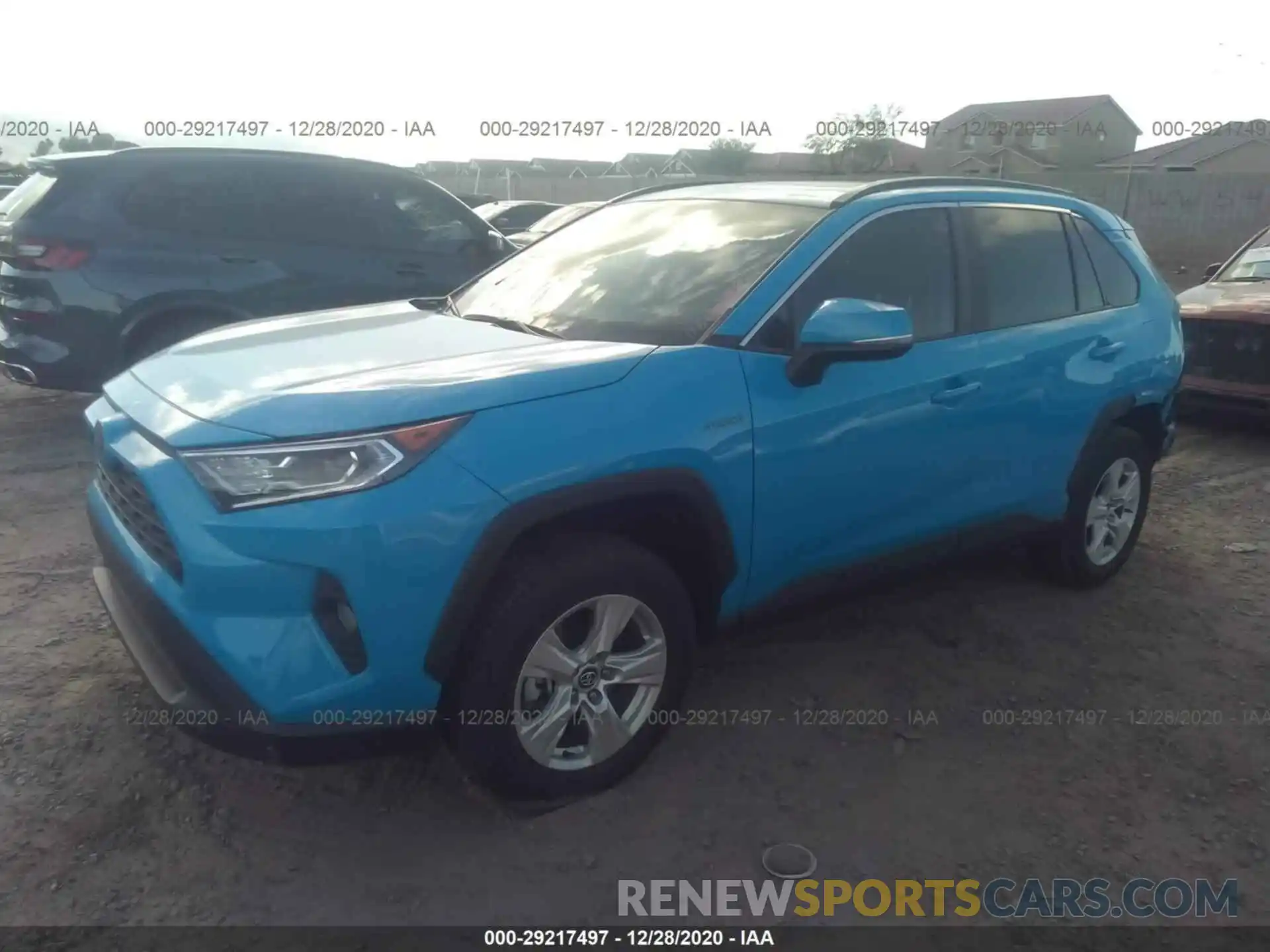 2 Фотография поврежденного автомобиля 2T3RWRFVXLW060249 TOYOTA RAV4 2020