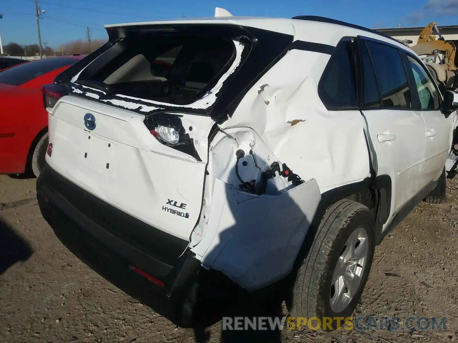 9 Photograph of a damaged car 2T3RWRFVXLW079898 TOYOTA RAV4 2020