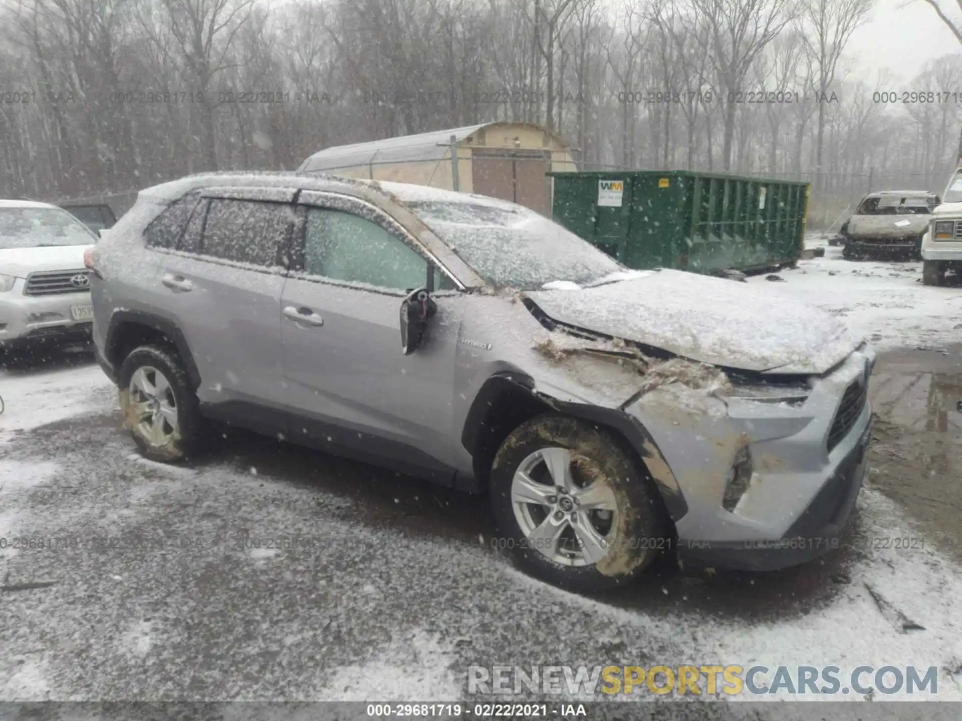 1 Photograph of a damaged car 2T3RWRFVXLW086883 TOYOTA RAV4 2020