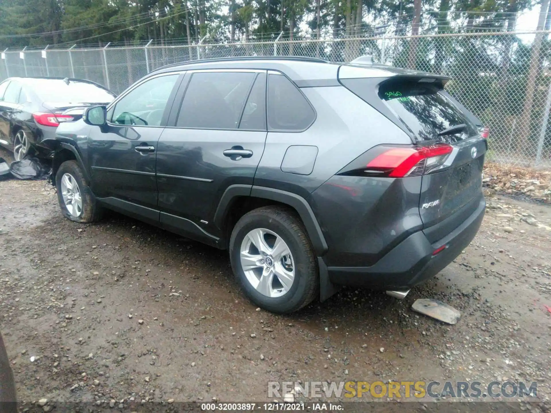 3 Фотография поврежденного автомобиля 2T3RWRFVXLW088780 TOYOTA RAV4 2020