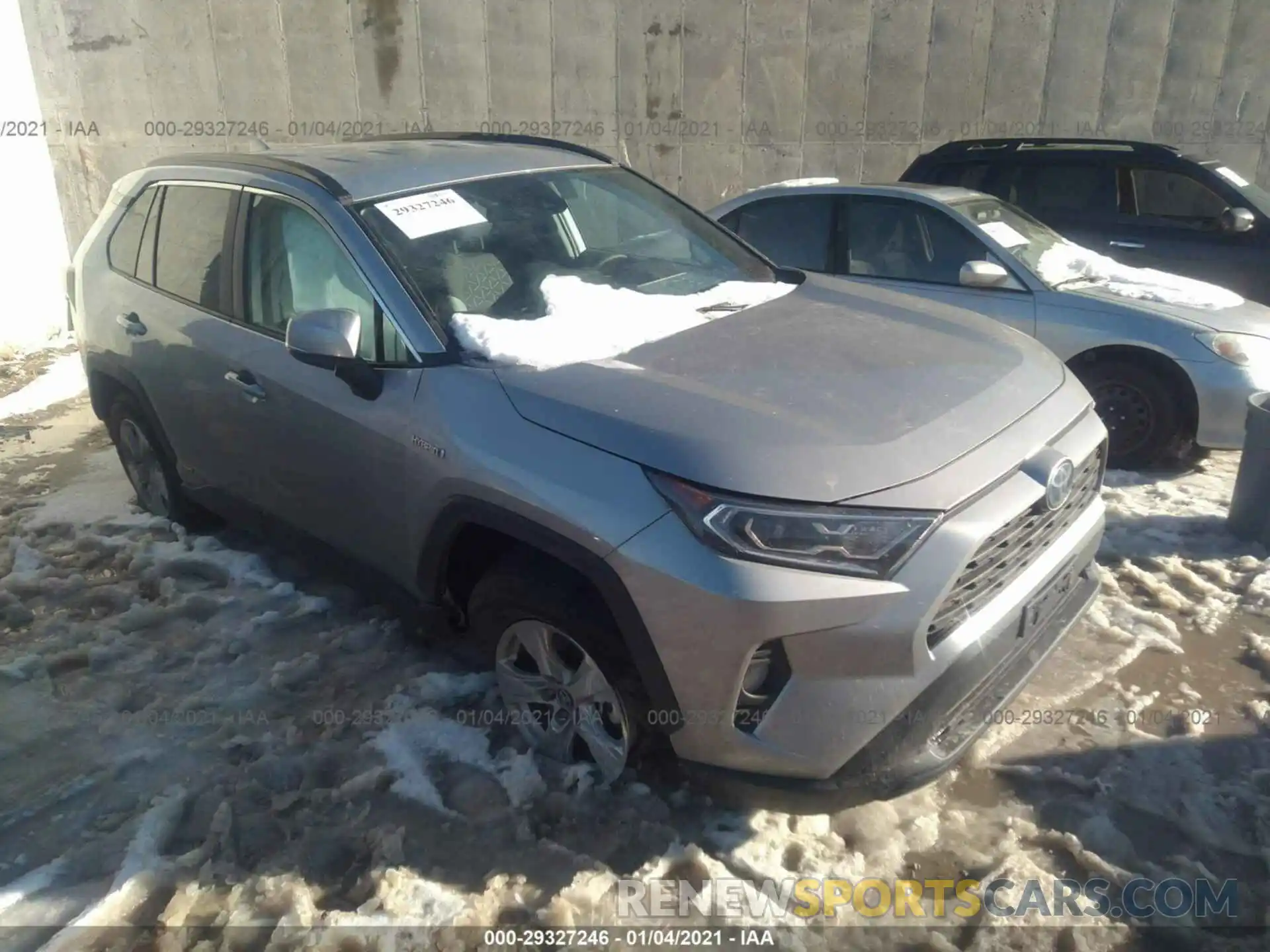 1 Photograph of a damaged car 2T3RWRFVXLW089766 TOYOTA RAV4 2020