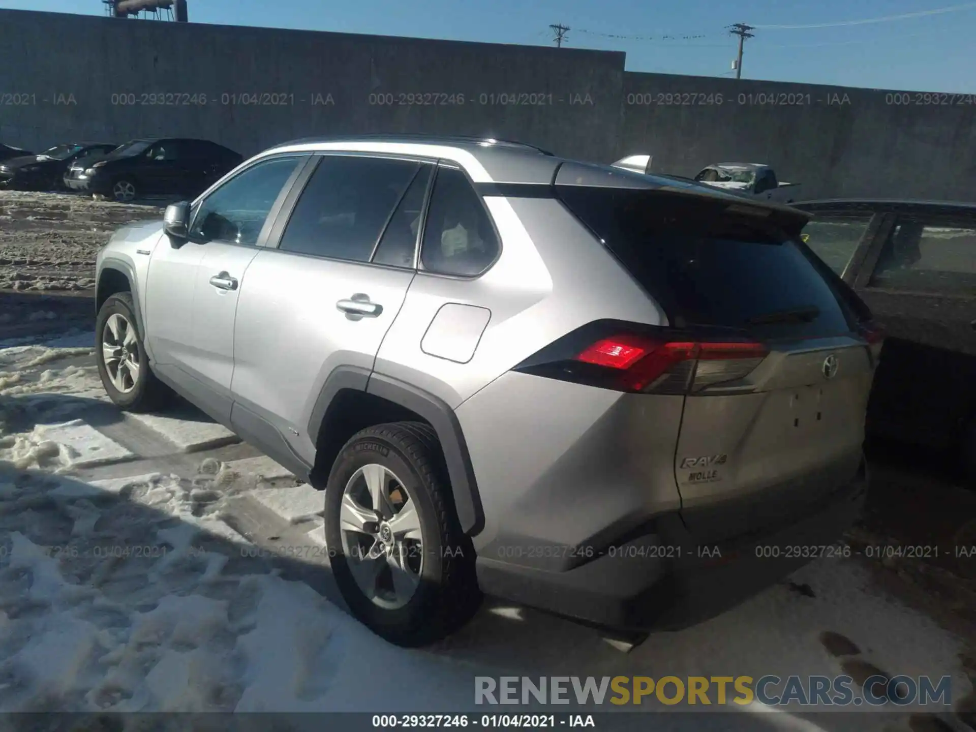 3 Photograph of a damaged car 2T3RWRFVXLW089766 TOYOTA RAV4 2020