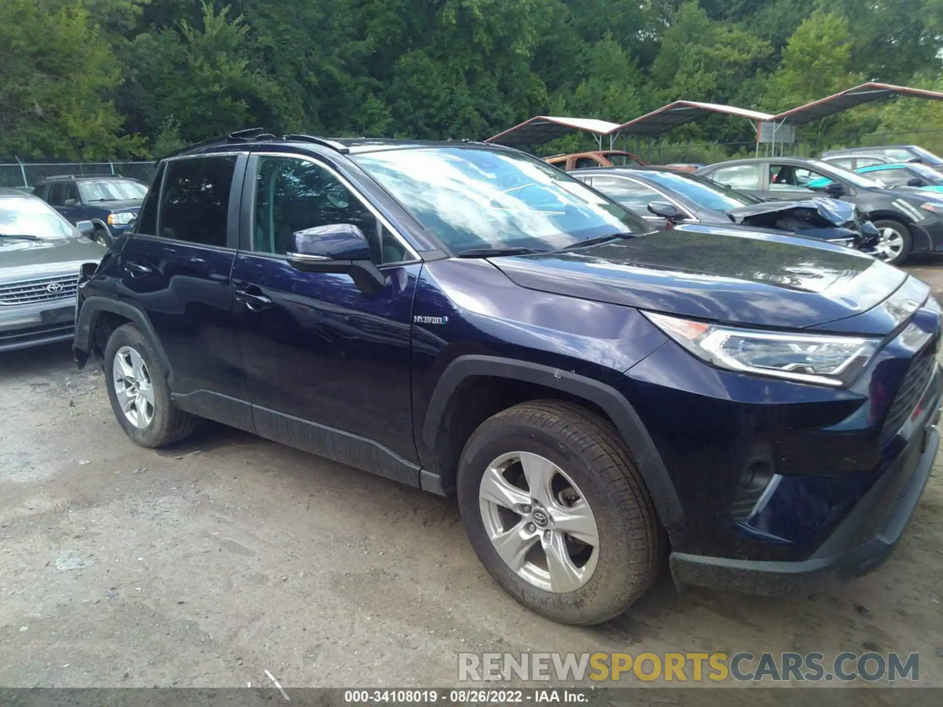 1 Photograph of a damaged car 2T3RWRFVXLW091498 TOYOTA RAV4 2020