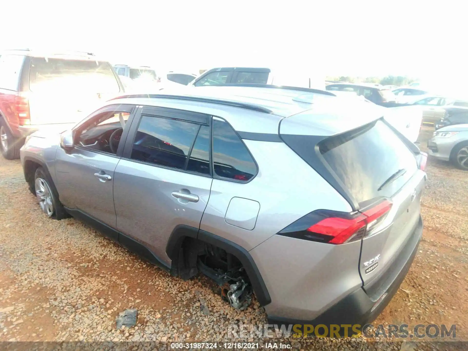 3 Photograph of a damaged car 2T3W1RFV0LC034052 TOYOTA RAV4 2020