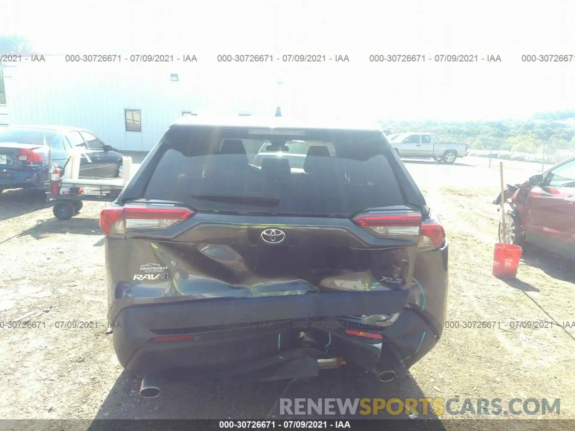 6 Photograph of a damaged car 2T3W1RFV0LC044273 TOYOTA RAV4 2020