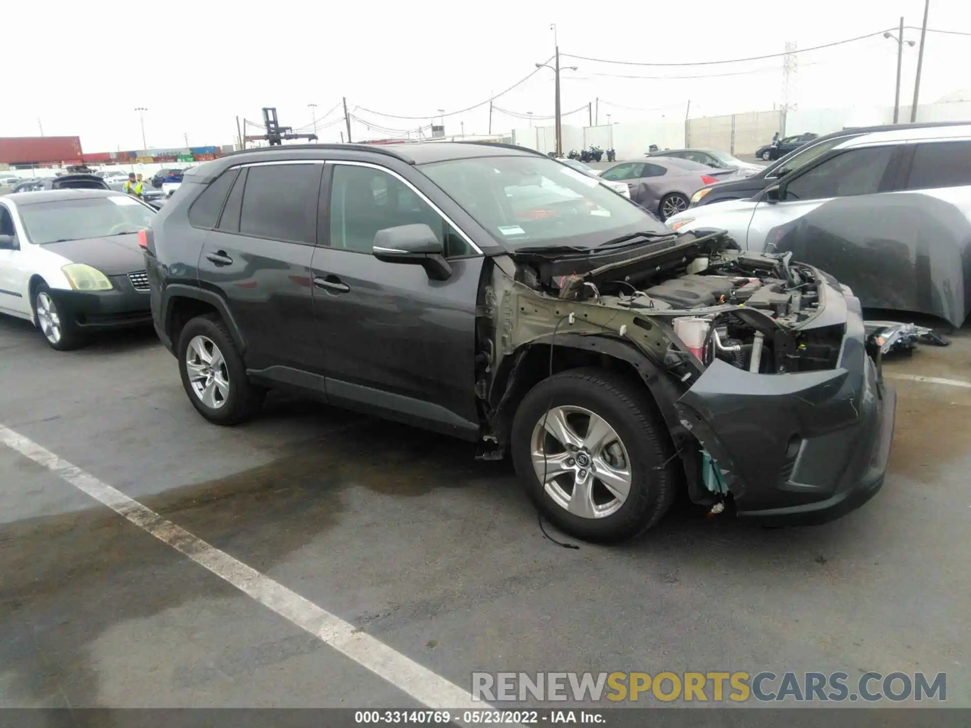 1 Photograph of a damaged car 2T3W1RFV0LC050395 TOYOTA RAV4 2020