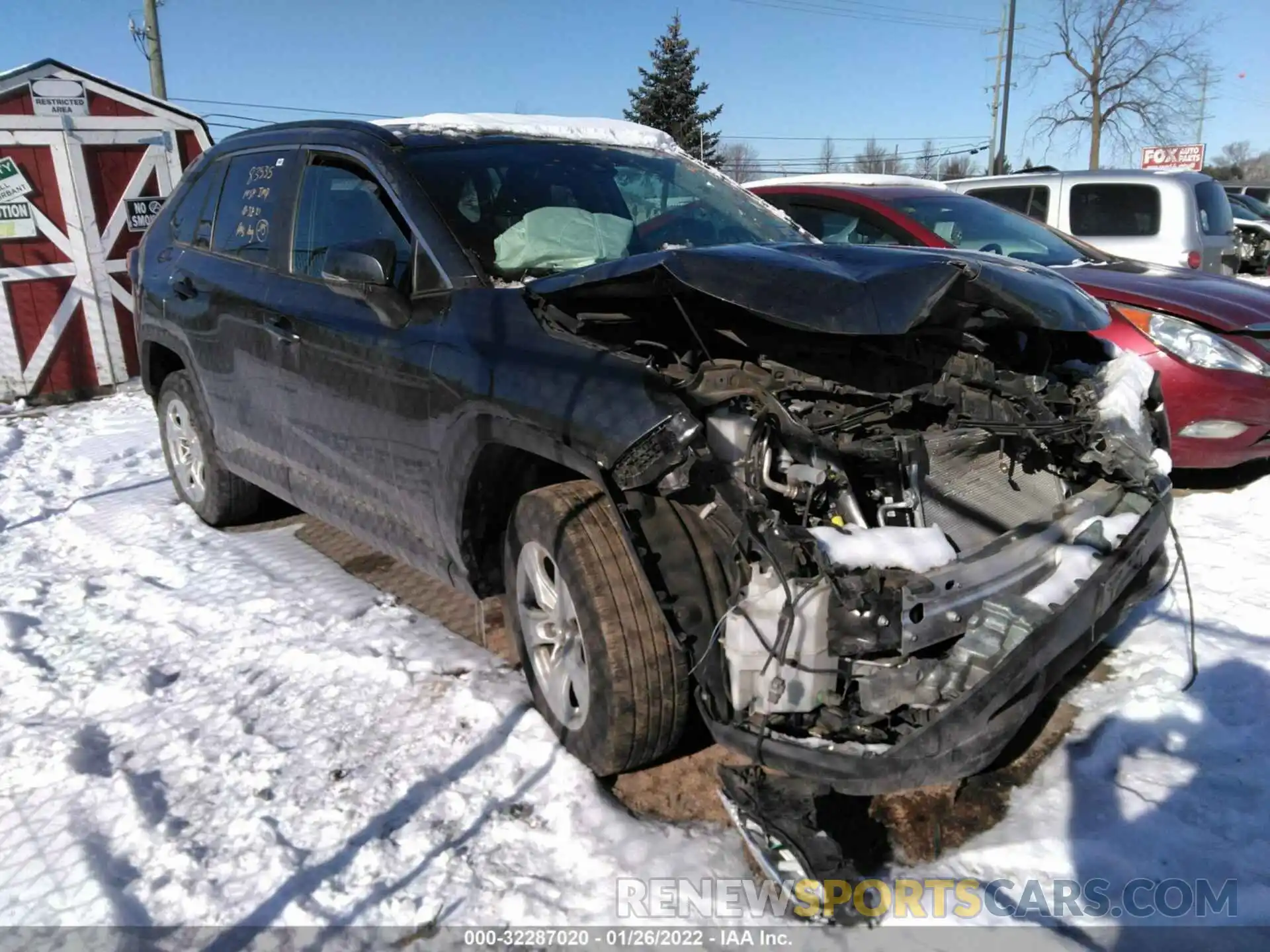 1 Photograph of a damaged car 2T3W1RFV0LC052874 TOYOTA RAV4 2020