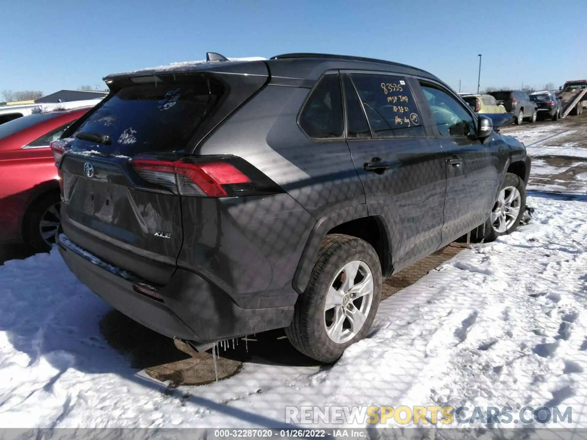 4 Фотография поврежденного автомобиля 2T3W1RFV0LC052874 TOYOTA RAV4 2020